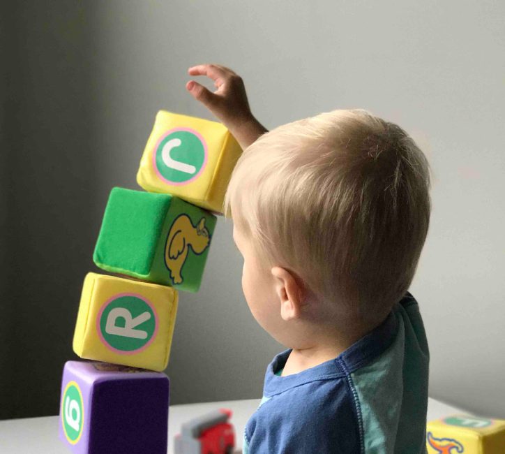 Kids playing toys